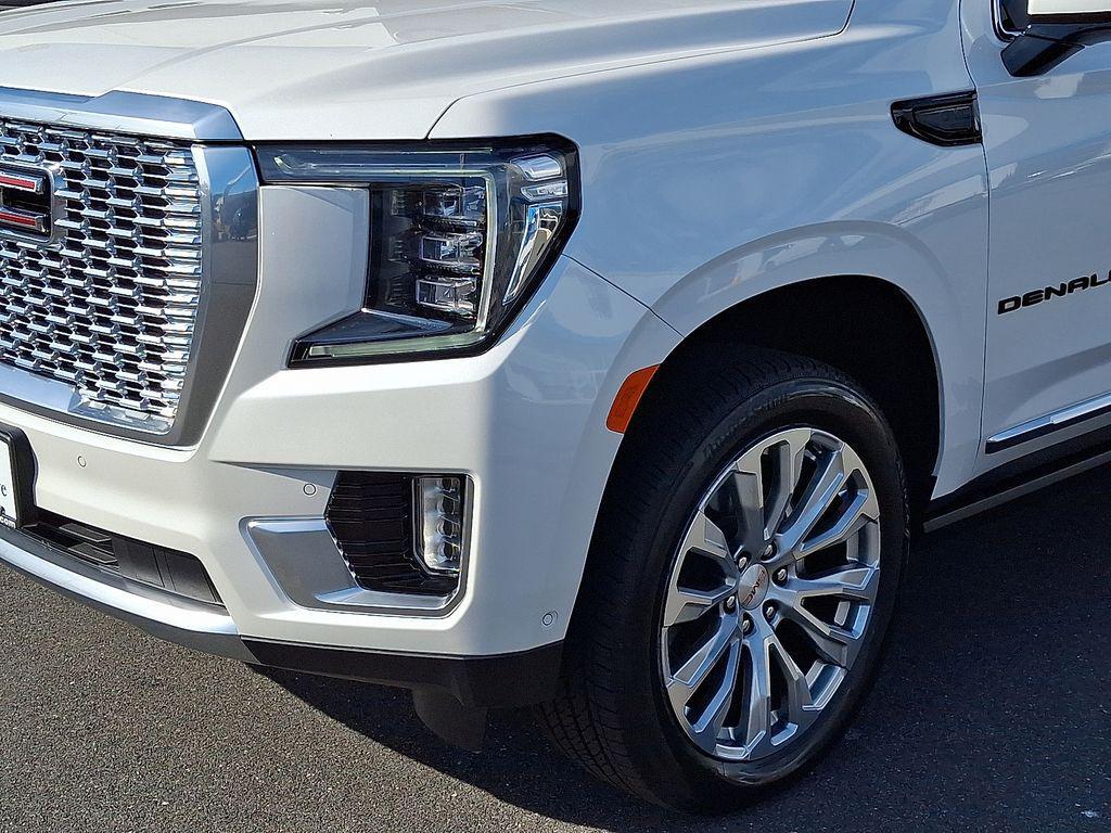 used 2024 GMC Yukon XL car, priced at $81,799