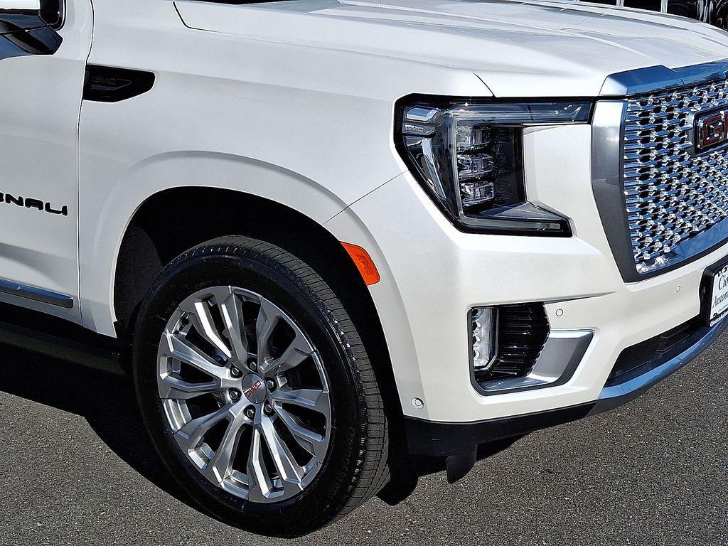 used 2024 GMC Yukon XL car, priced at $81,799