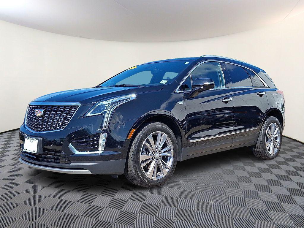 used 2024 Cadillac XT5 car, priced at $42,995