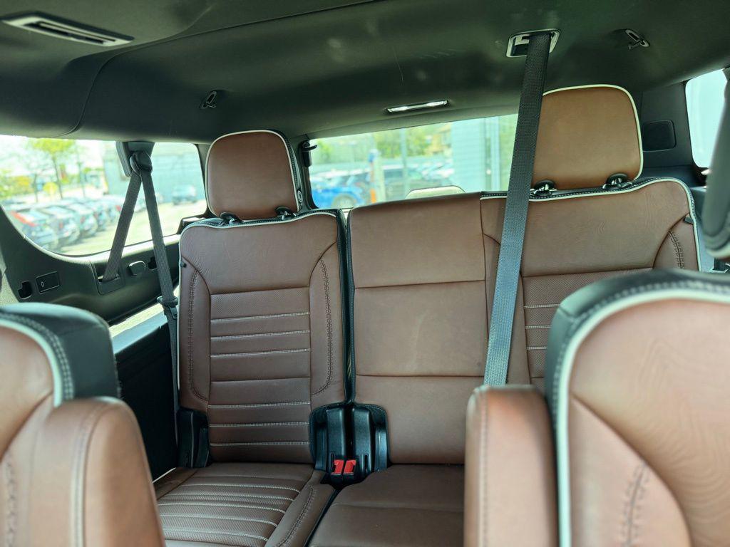 used 2023 GMC Yukon XL car, priced at $76,786