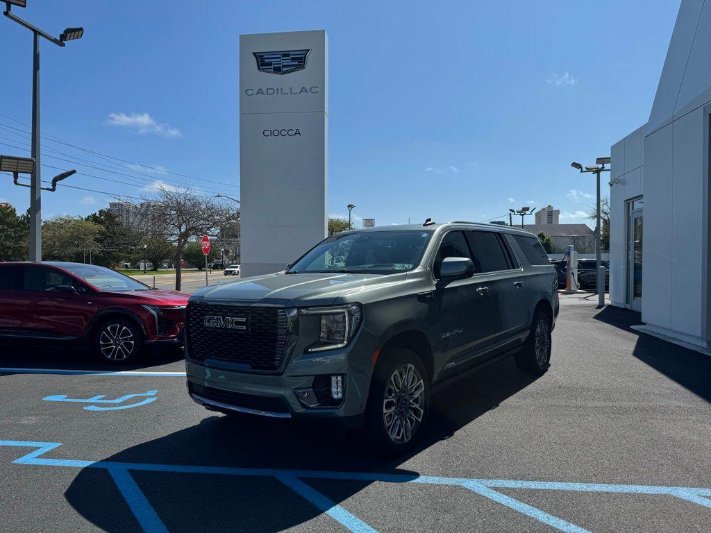 used 2023 GMC Yukon XL car, priced at $76,786