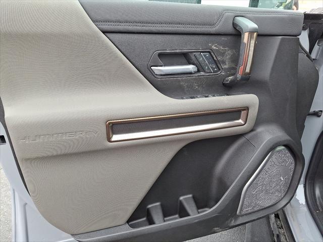 new 2025 GMC HUMMER EV Pickup car, priced at $107,920