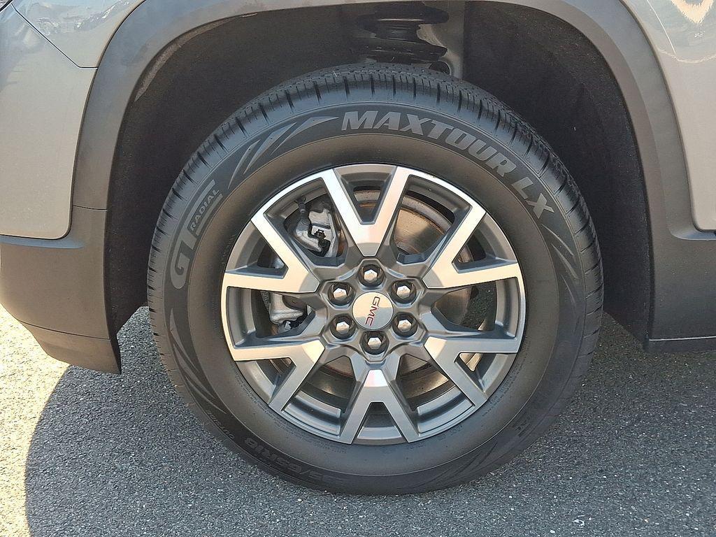 used 2022 GMC Acadia car, priced at $17,991