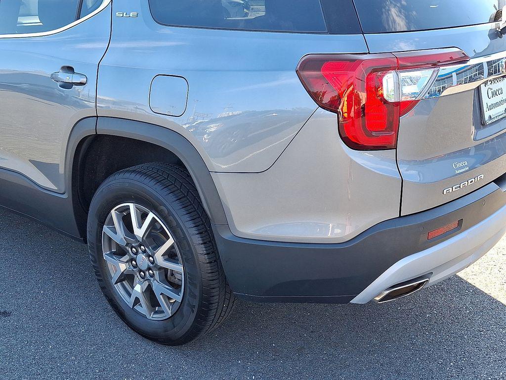 used 2022 GMC Acadia car, priced at $17,991