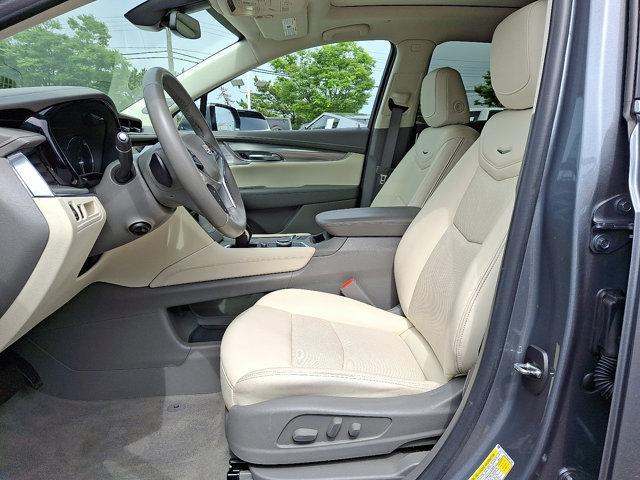 used 2021 Cadillac XT5 car, priced at $27,999