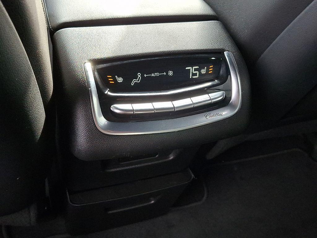 used 2023 Cadillac XT6 car, priced at $40,899