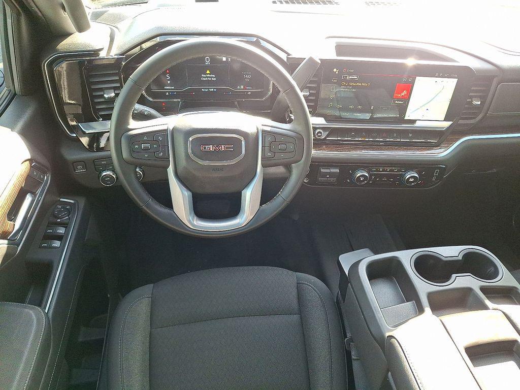 used 2023 GMC Sierra 1500 car, priced at $40,895