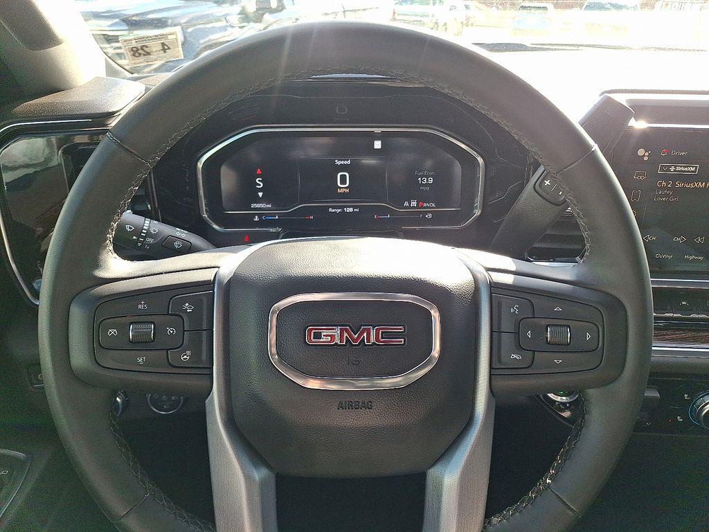 used 2023 GMC Sierra 1500 car, priced at $40,895