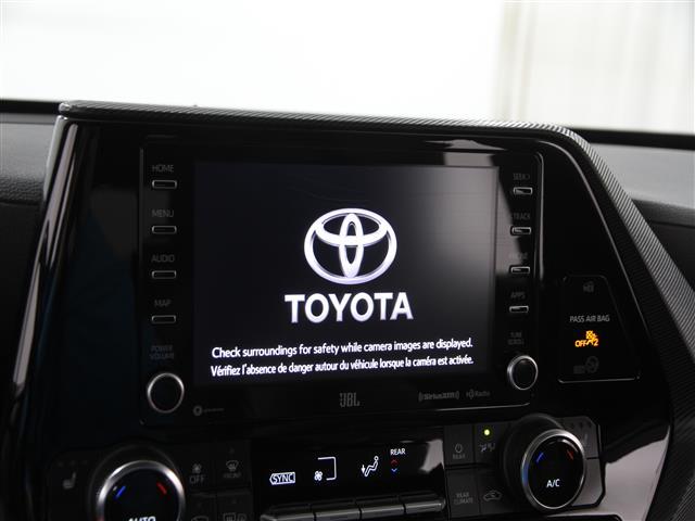 used 2022 Toyota Highlander car, priced at $39,990