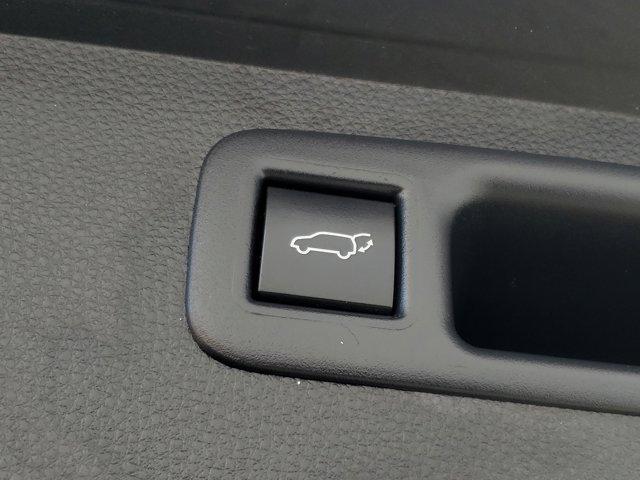 used 2021 Toyota Highlander car, priced at $23,374