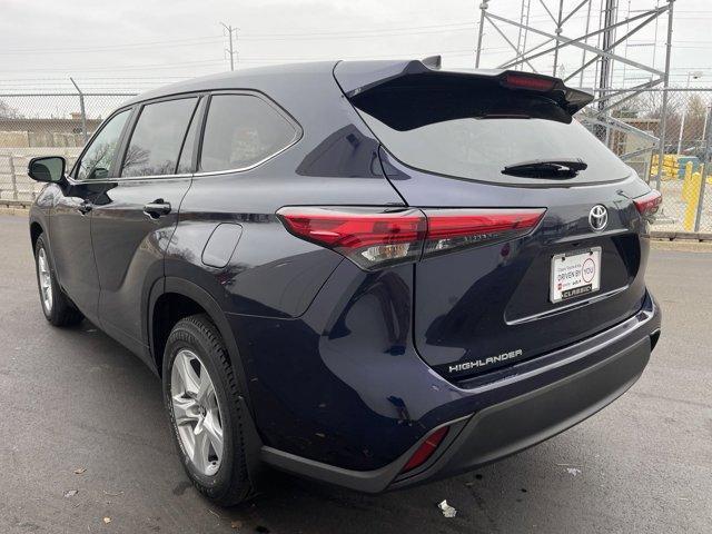 used 2023 Toyota Highlander car, priced at $30,740