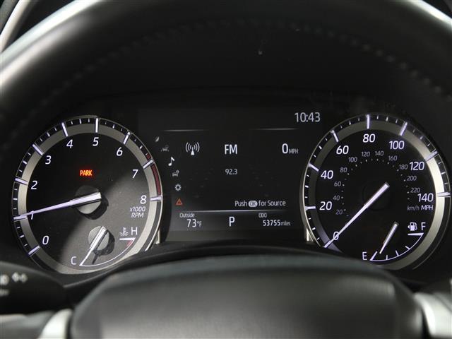 used 2022 Toyota Highlander car, priced at $38,990