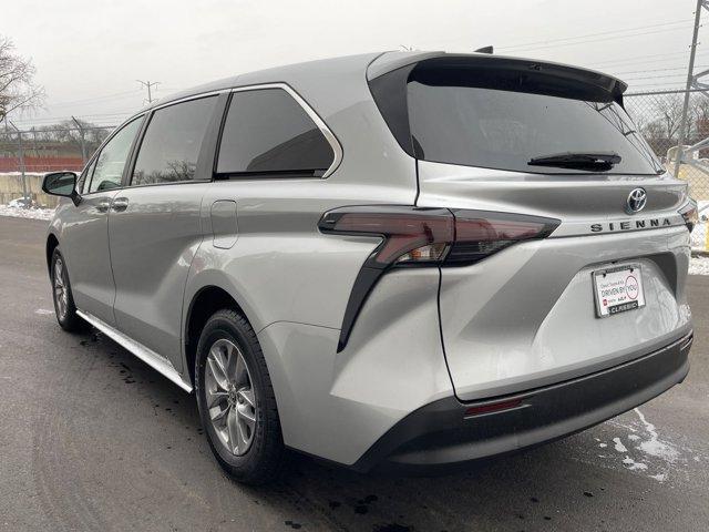 used 2023 Toyota Sienna car, priced at $39,255