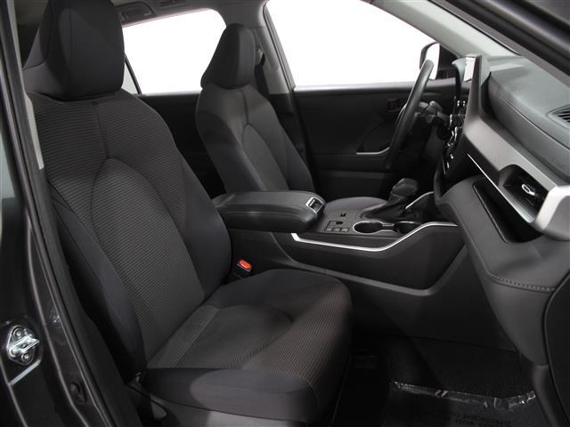 used 2023 Toyota Highlander car, priced at $34,990