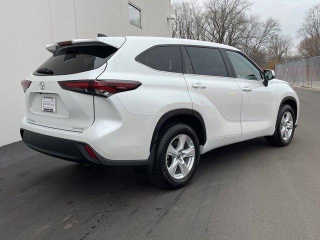 used 2024 Toyota Highlander car, priced at $39,699