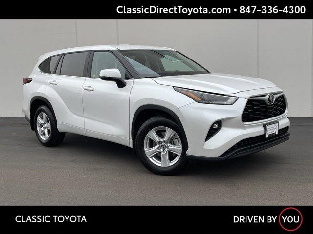 used 2024 Toyota Highlander car, priced at $39,699