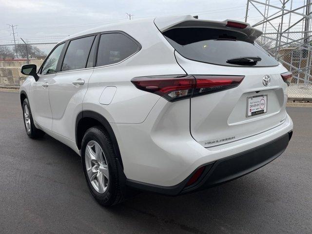 used 2024 Toyota Highlander car, priced at $39,699