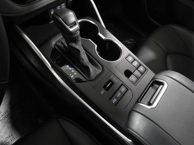 used 2024 Toyota Highlander car, priced at $43,950