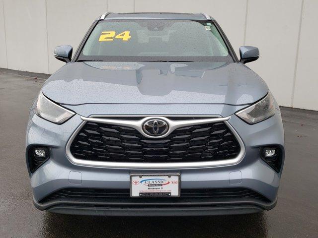 used 2024 Toyota Highlander car, priced at $44,352