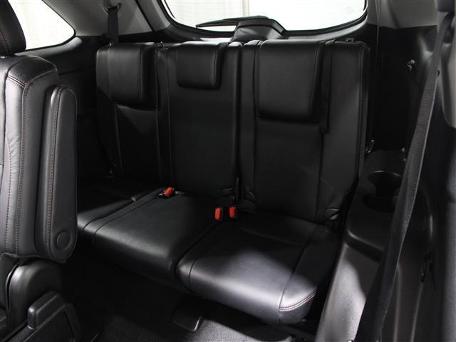 used 2019 Toyota Highlander car, priced at $34,990