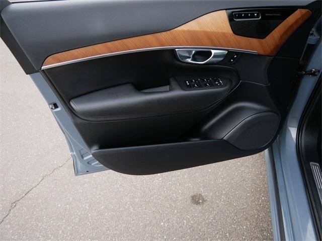 used 2022 Volvo XC90 car, priced at $37,390