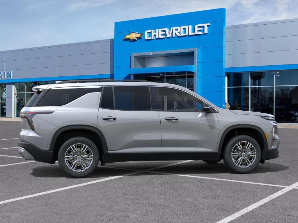 new 2026 Chevrolet Traverse car, priced at $43,766