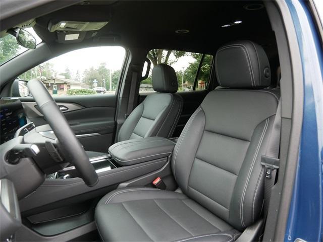 used 2024 Chevrolet Traverse car, priced at $41,495