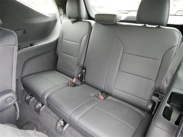 used 2024 Chevrolet Traverse car, priced at $41,495