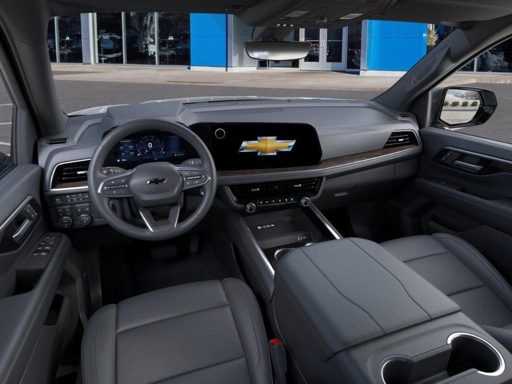 new 2025 Chevrolet Suburban car, priced at $77,561