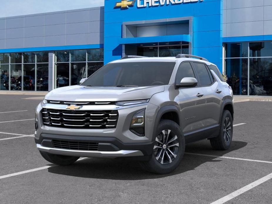 new 2025 Chevrolet Equinox car, priced at $32,645