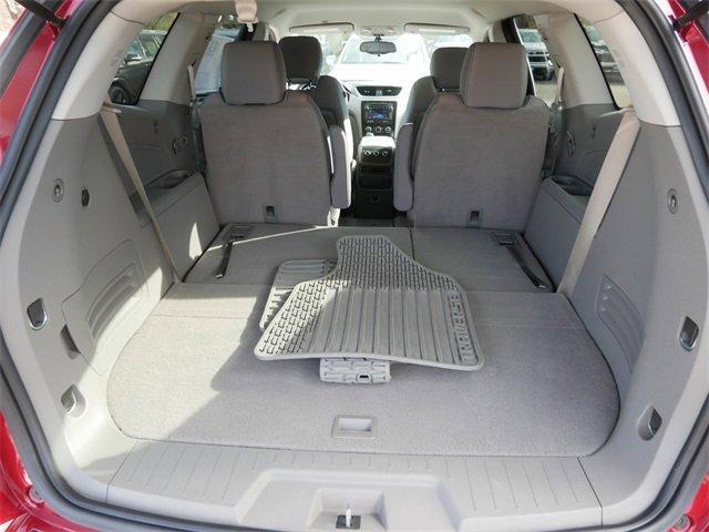 used 2014 Chevrolet Traverse car, priced at $8,900