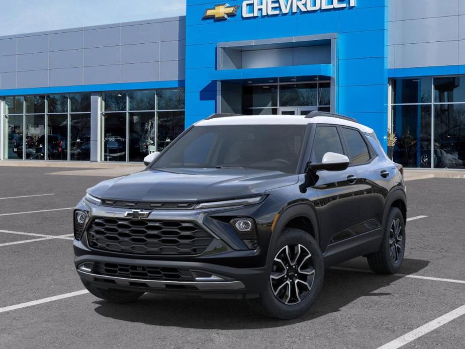 new 2025 Chevrolet TrailBlazer car, priced at $30,990