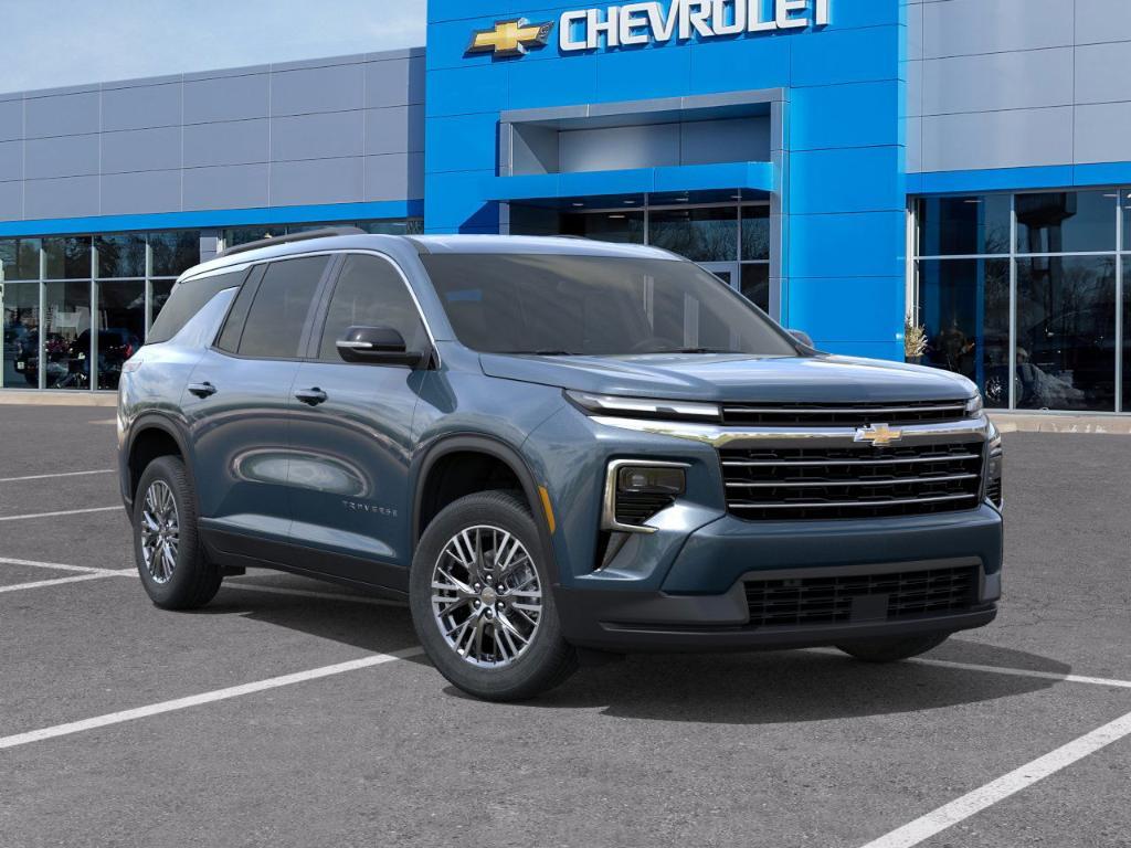 new 2025 Chevrolet Traverse car, priced at $43,223