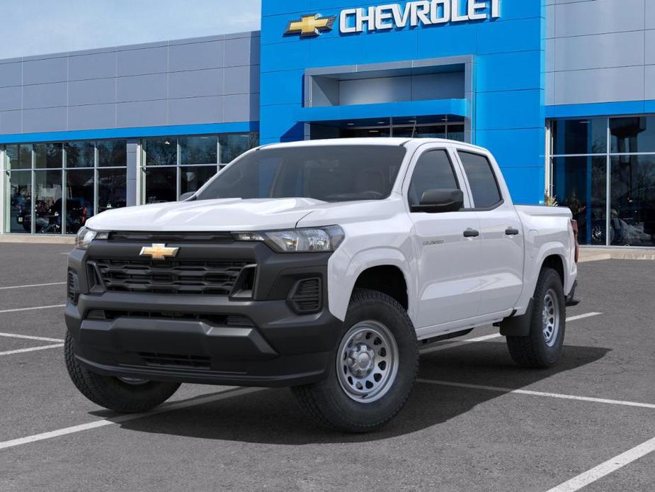 new 2024 Chevrolet Colorado car, priced at $32,295