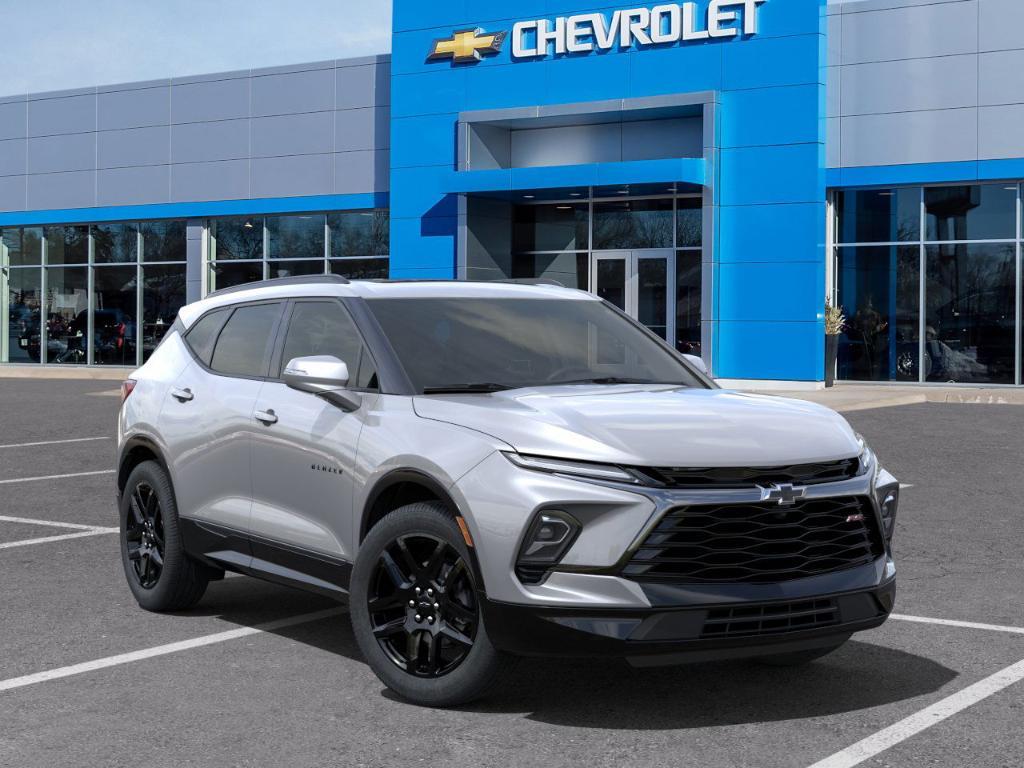 new 2025 Chevrolet Blazer car, priced at $50,290