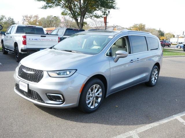 used 2021 Chrysler Pacifica car, priced at $32,894