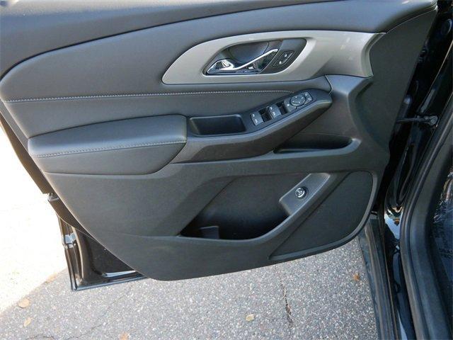 used 2023 Chevrolet Traverse car, priced at $31,995