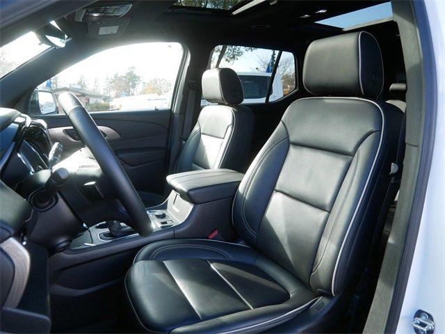 used 2023 Chevrolet Traverse car, priced at $40,795