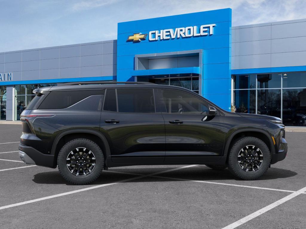 new 2025 Chevrolet Traverse car, priced at $50,217
