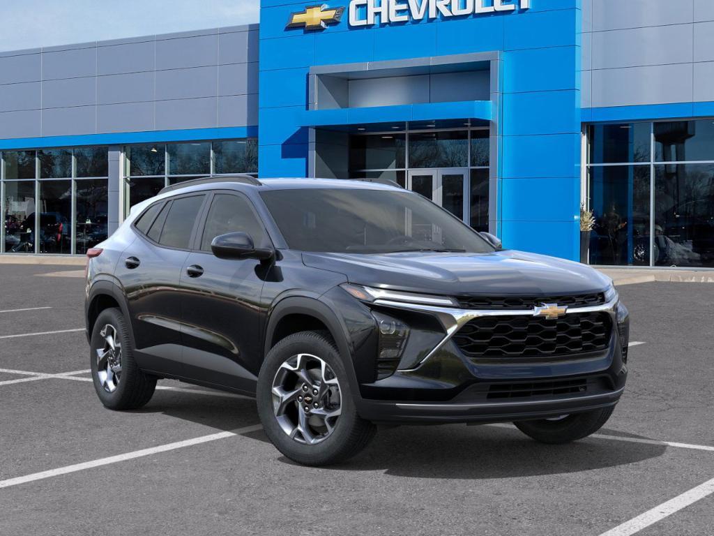new 2025 Chevrolet Trax car, priced at $24,211