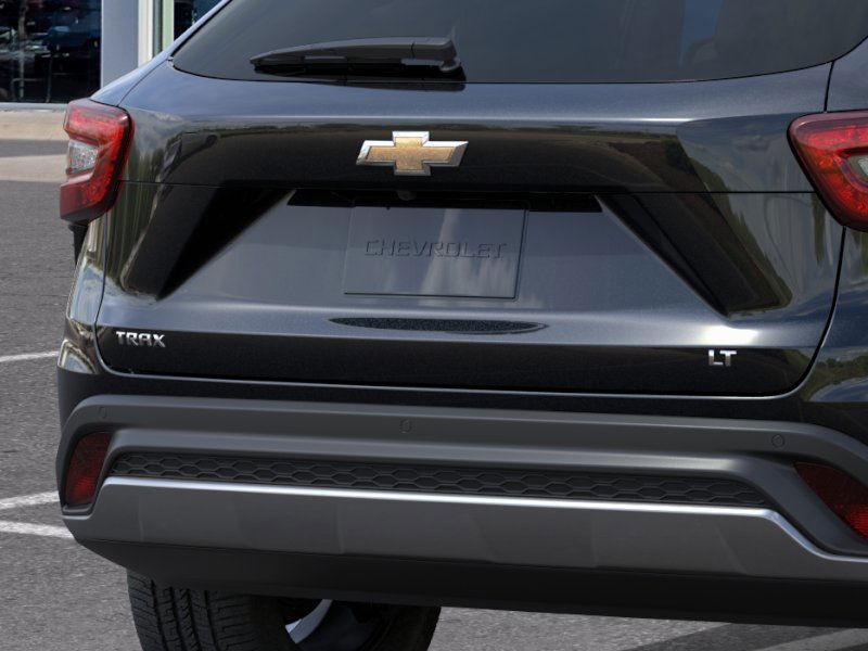 new 2025 Chevrolet Trax car, priced at $24,211