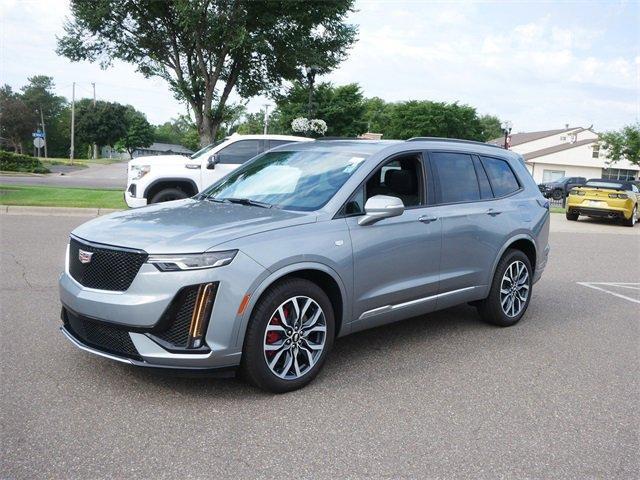 used 2024 Cadillac XT6 car, priced at $50,995