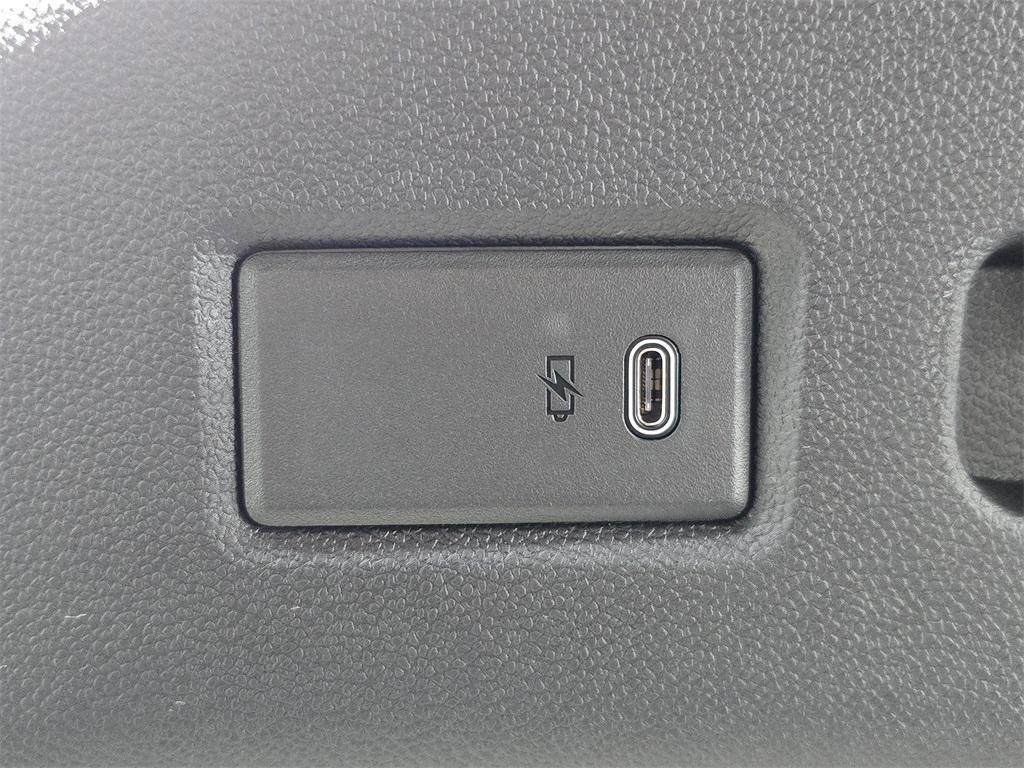 new 2025 Chevrolet Suburban car, priced at $74,985