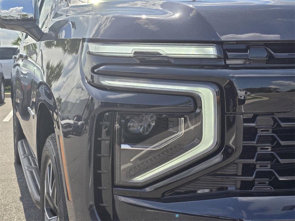 new 2025 Chevrolet Suburban car, priced at $74,985