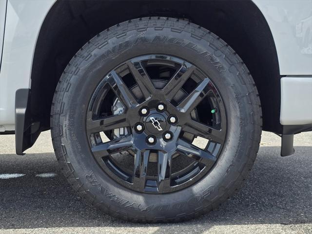 new 2025 Chevrolet Silverado 1500 car, priced at $52,137