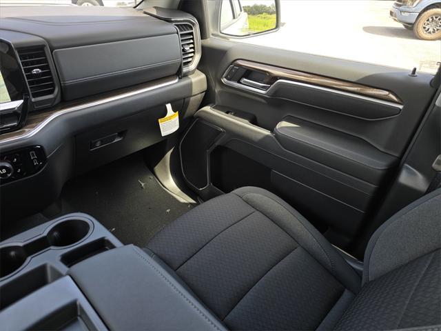 new 2025 Chevrolet Silverado 1500 car, priced at $52,137