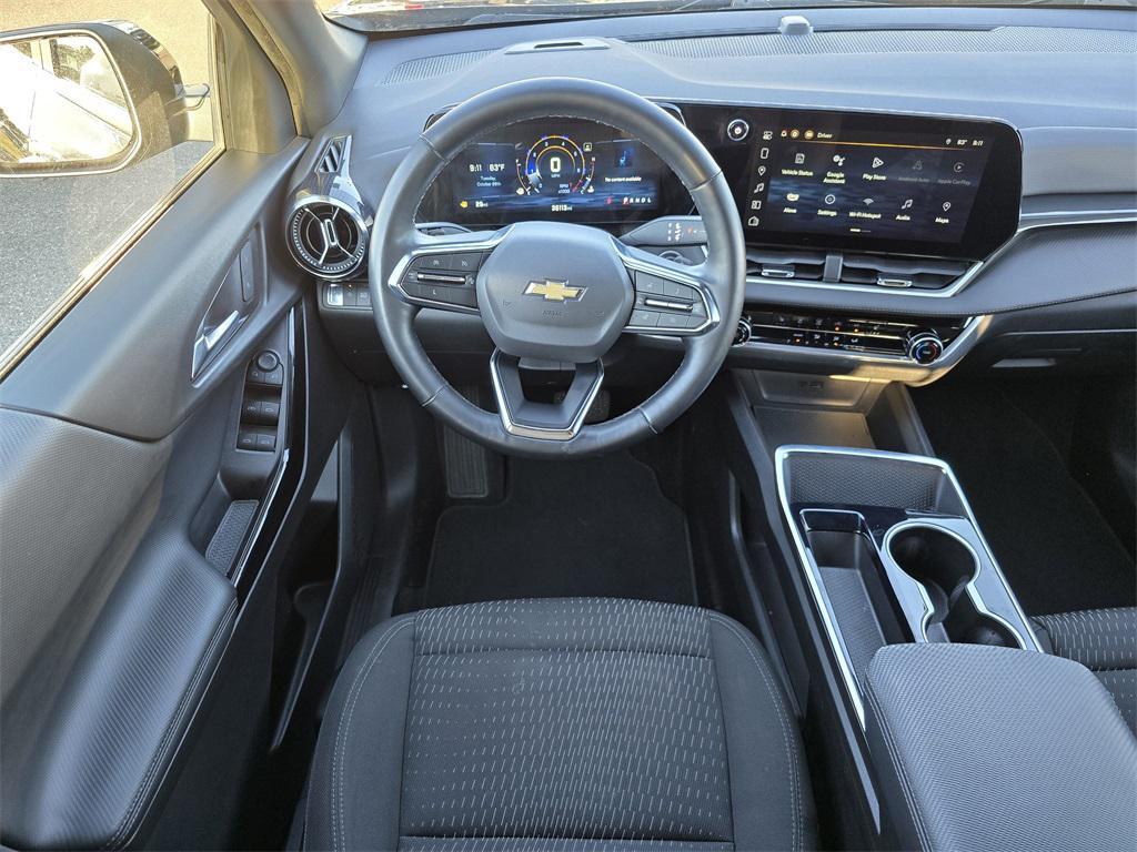 used 2025 Chevrolet Equinox car, priced at $24,999