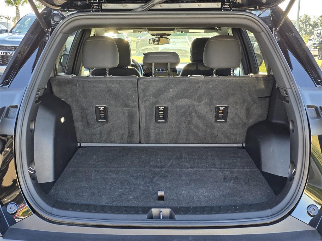 used 2025 Chevrolet Equinox car, priced at $24,999