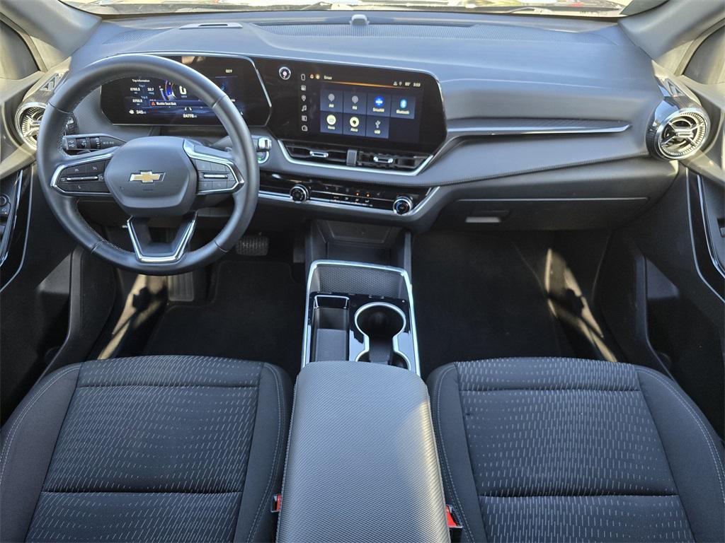 used 2025 Chevrolet Equinox car, priced at $24,999