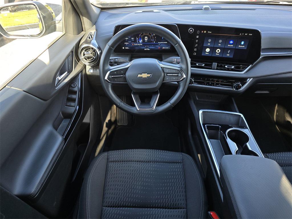 used 2025 Chevrolet Equinox car, priced at $24,999